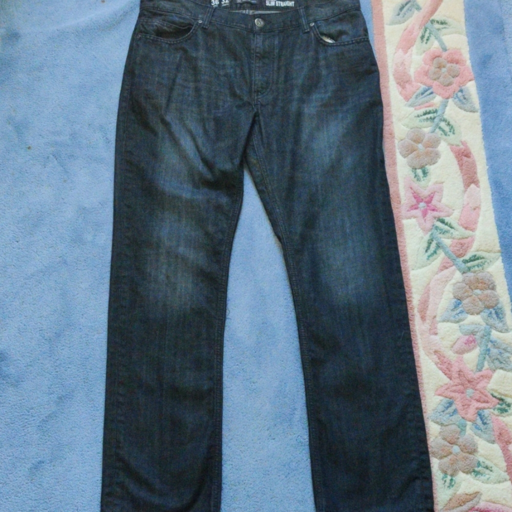 INC Int. Concepts Berlin Slim Straight Jeans